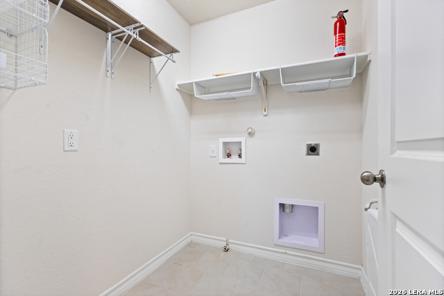 187 Scarlet Macaw Property Photo 22