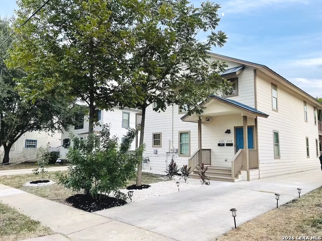 618 S Park Blvd Property Photo 1