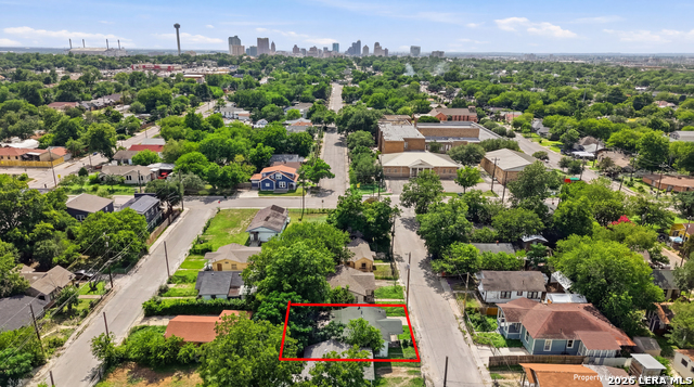 1910 Nolan Property Photo 1