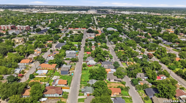 1910 Nolan Property Photo 8