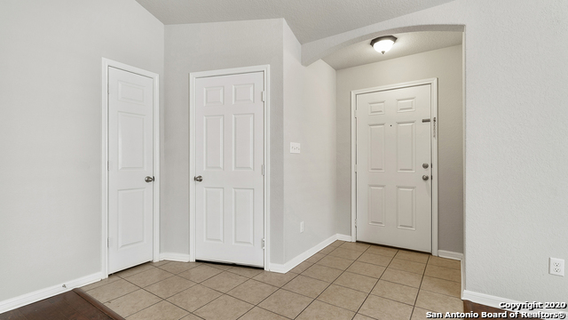 10306 Pinehurst Run Property Photo 3