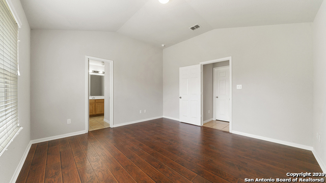 10306 Pinehurst Run Property Photo 11