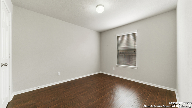 10306 Pinehurst Run Property Photo 16