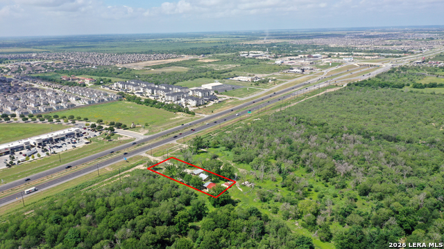11925 W Us Highway 90 Property Photo 7