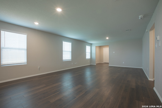 5402 Frederick Blf Property Photo 4