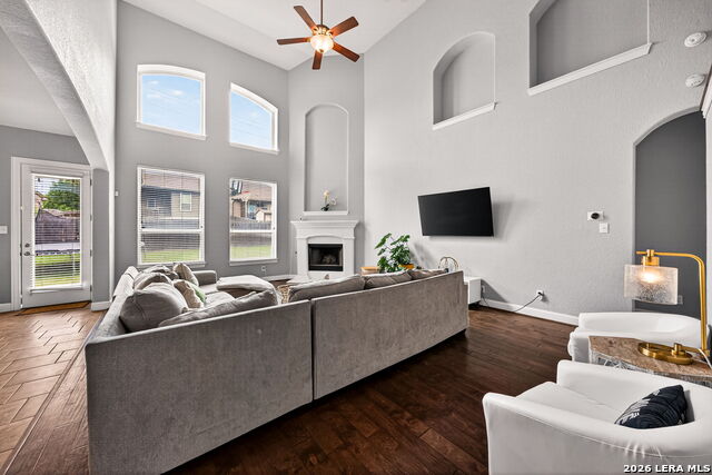 12927 Florianne Property Photo 6