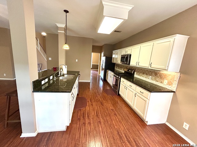 8807 Brae Ridge Drive Property Photo 8