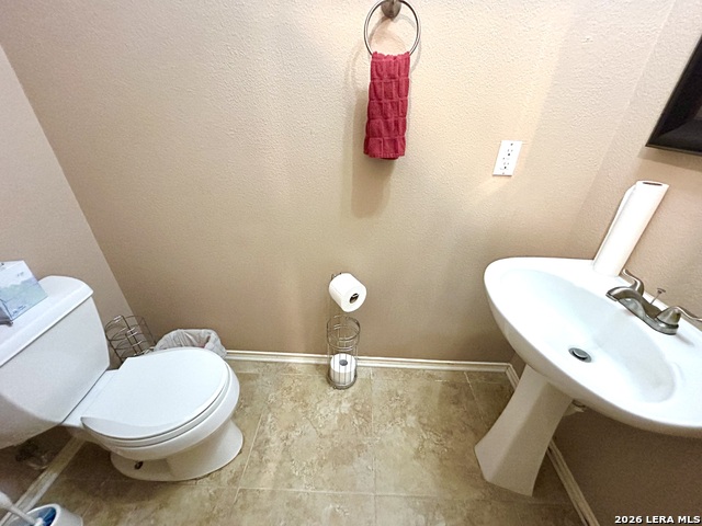 8807 Brae Ridge Drive Property Photo 10
