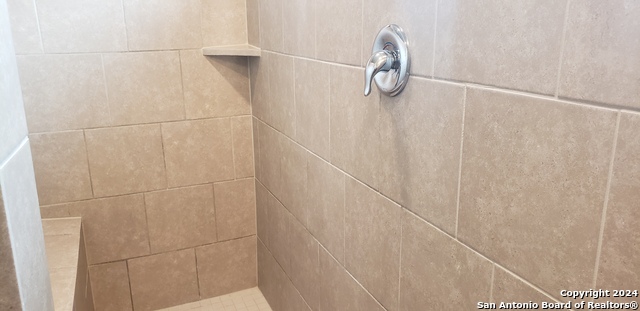 6022 Akin Quay Property Photo 9