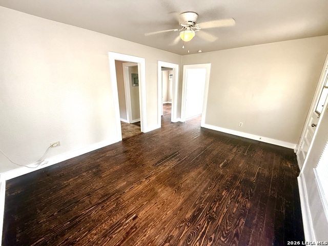 515 Lincolnshire Dr Property Photo 6