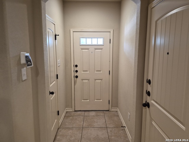 7014 Lakeview Dr. Property Photo 2
