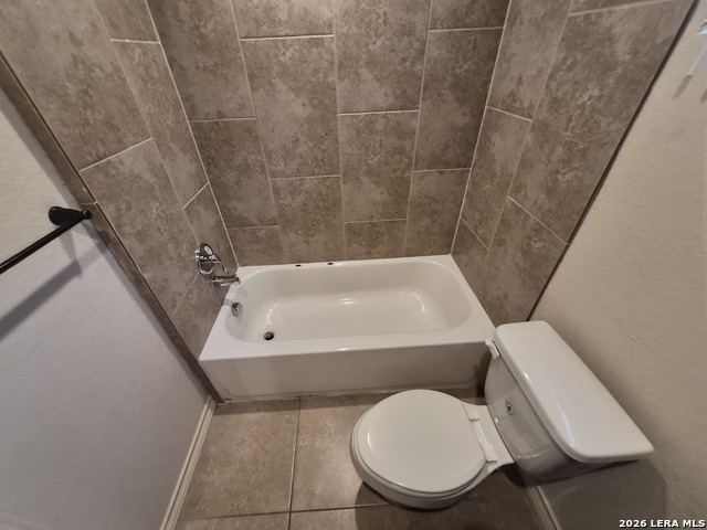 7014 Lakeview Dr. Property Photo 22