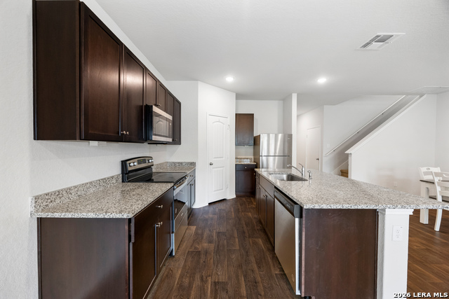 824 Cinnamon Teal Property Photo 9