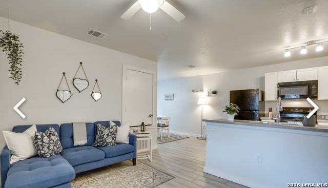 6423 Melissa Ann Property Photo 1