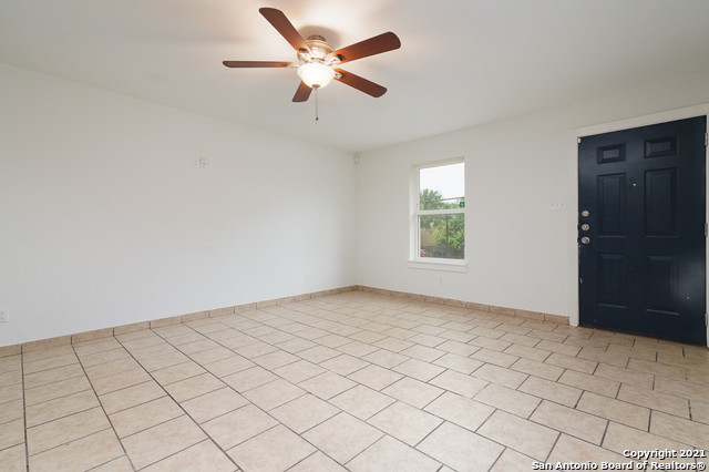 302 Cooper St Property Photo 4