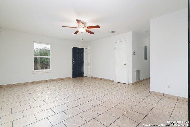 302 Cooper St Property Photo 6