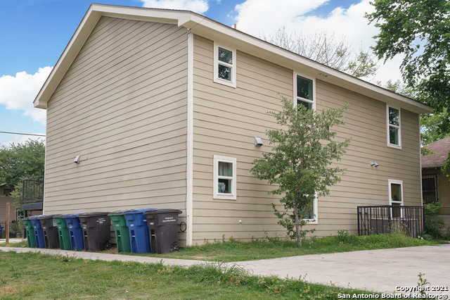 302 Cooper St Property Photo 12
