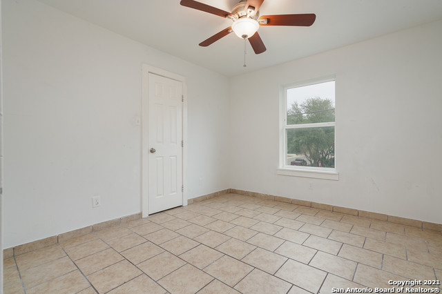302 Cooper St Property Photo 14