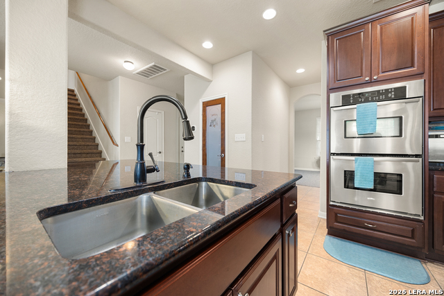 152 Brook Meadow Property Photo 18