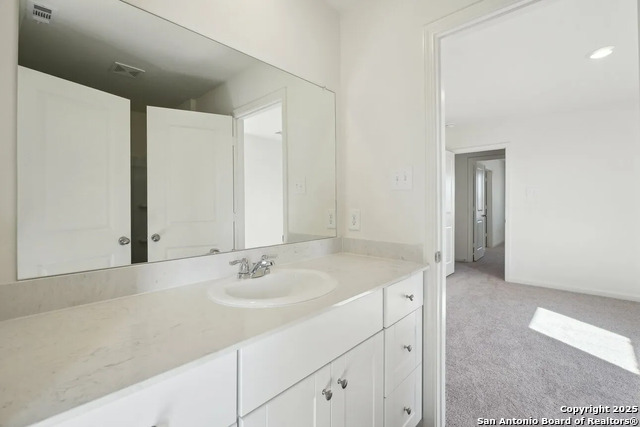 121 Peterson Place Property Photo 18