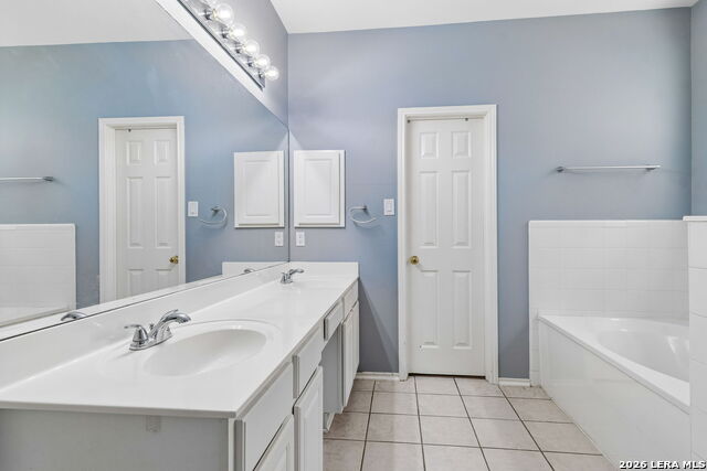 24910 Crescent Run Property Photo 23