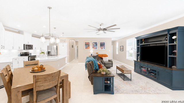 2070 Shire Meadows Property Photo 8