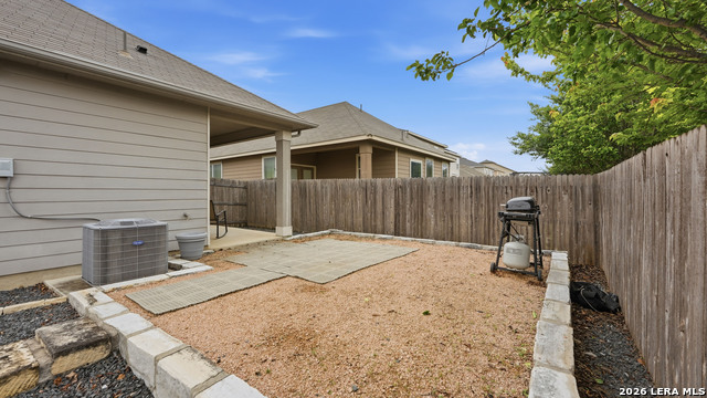 2070 Shire Meadows Property Photo 27