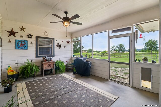 308 Wood View Cir Property Photo 2