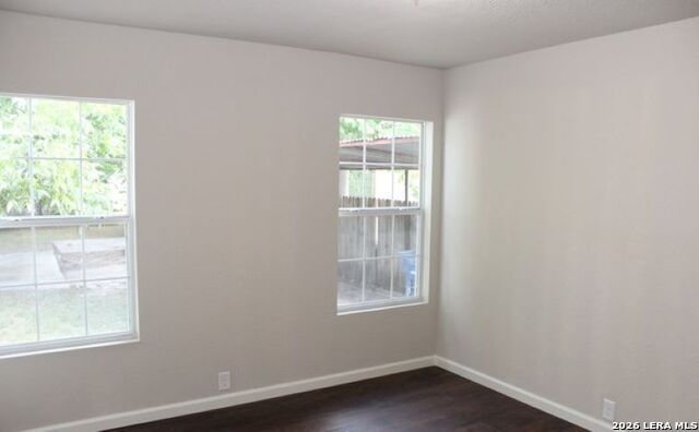 614 Harriman Pl Property Photo 6