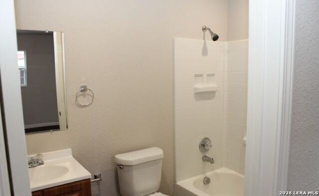 614 Harriman Pl Property Photo 7