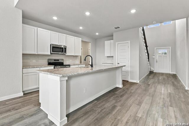 11208 Schmidt Lane Property Photo 4
