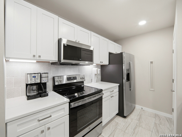 515 Oak Park Dr Property Photo 14
