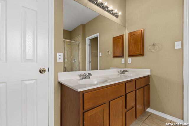 8230 Piney Wood Run Property Photo 19