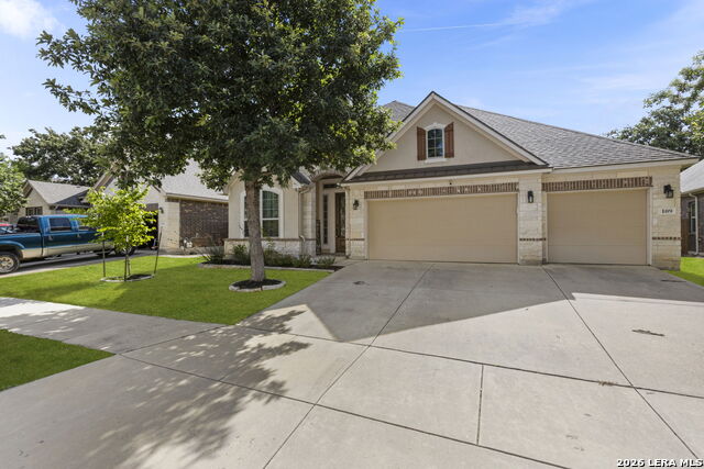 109 Alder Woods Property Photo 3