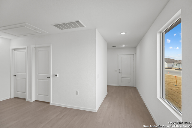 1003 Beck Terrace Property Photo 5