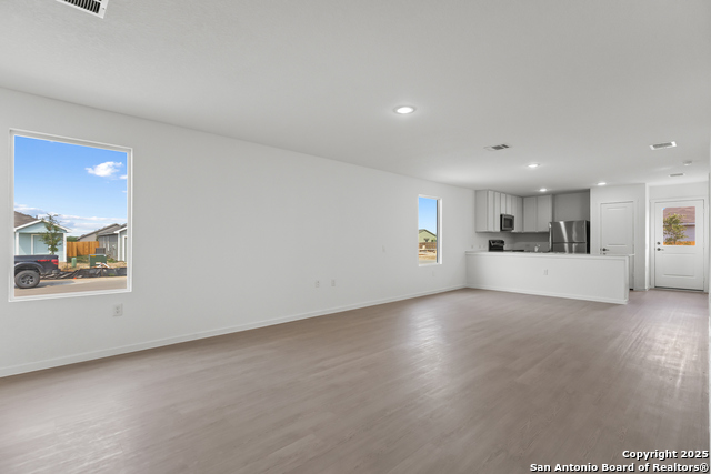 1003 Beck Terrace Property Photo 7