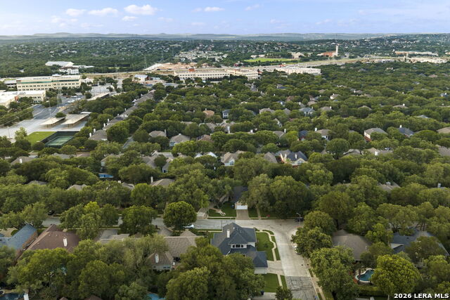 2302 Blackoak Bnd Property Photo 44