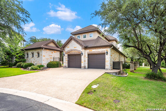 2 Saxby Gln Property Photo 1