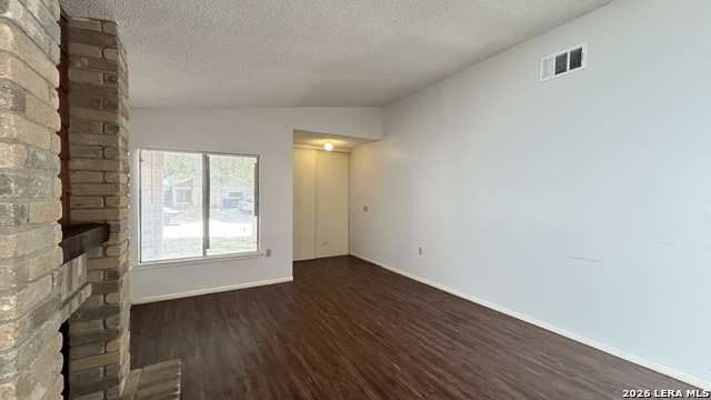 9633 Ivy Bend St Property Photo 5