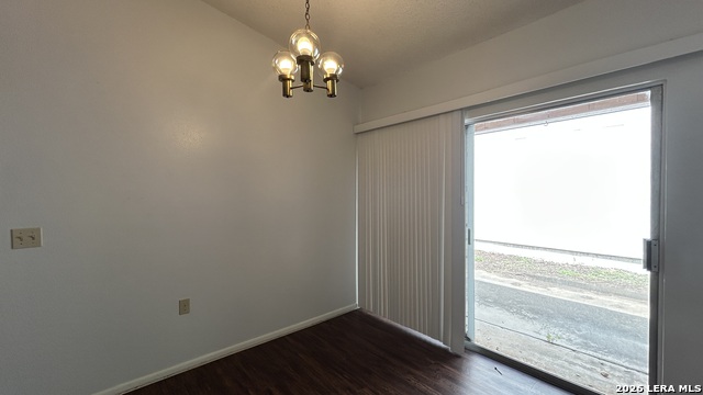 9633 Ivy Bend St Property Photo 7