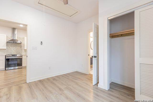 1010 Burnet St Property Photo 18