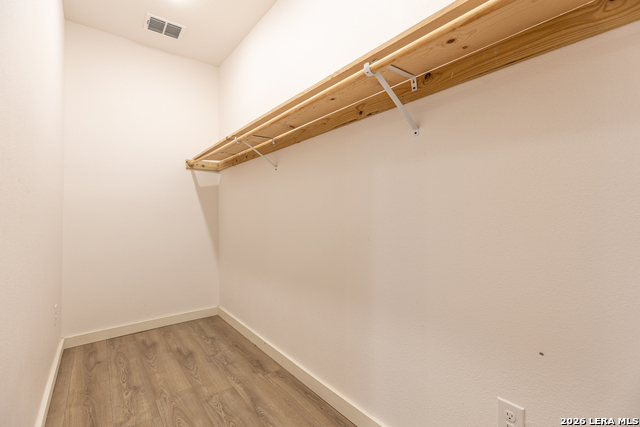 1010 Burnet St Property Photo 31