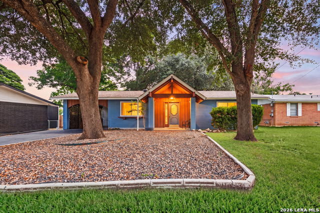 447 Lockener Property Photo 1
