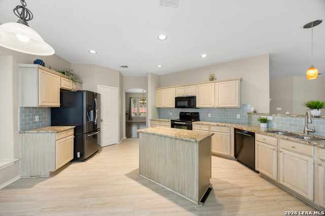 22814 Bengal Brk Property Photo 12