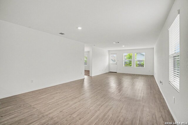 5458 Daphne Path Property Photo 4