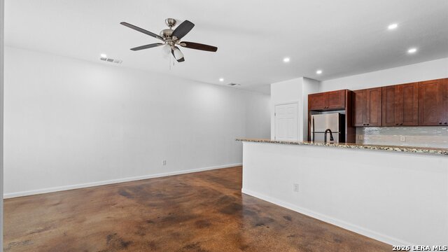 906 Gulf Property Photo 6