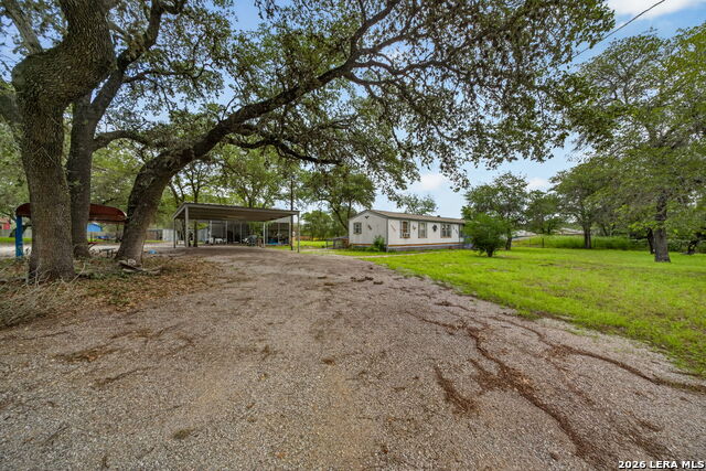 23398 Mathis Rd Property Photo 4