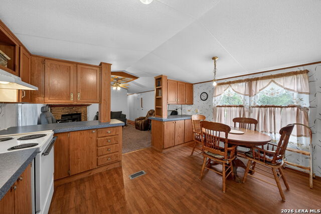 23398 Mathis Rd Property Photo 7