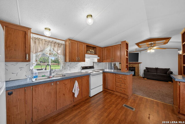 23398 Mathis Rd Property Photo 8