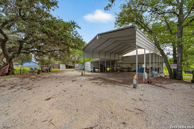 23398 Mathis Rd Property Photo 11